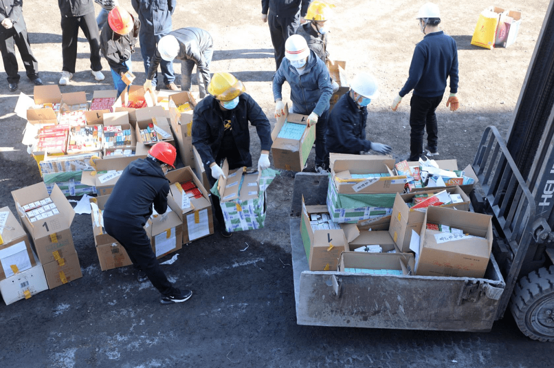 越工贸部开展打击走私和销售假冒伪劣商品行动