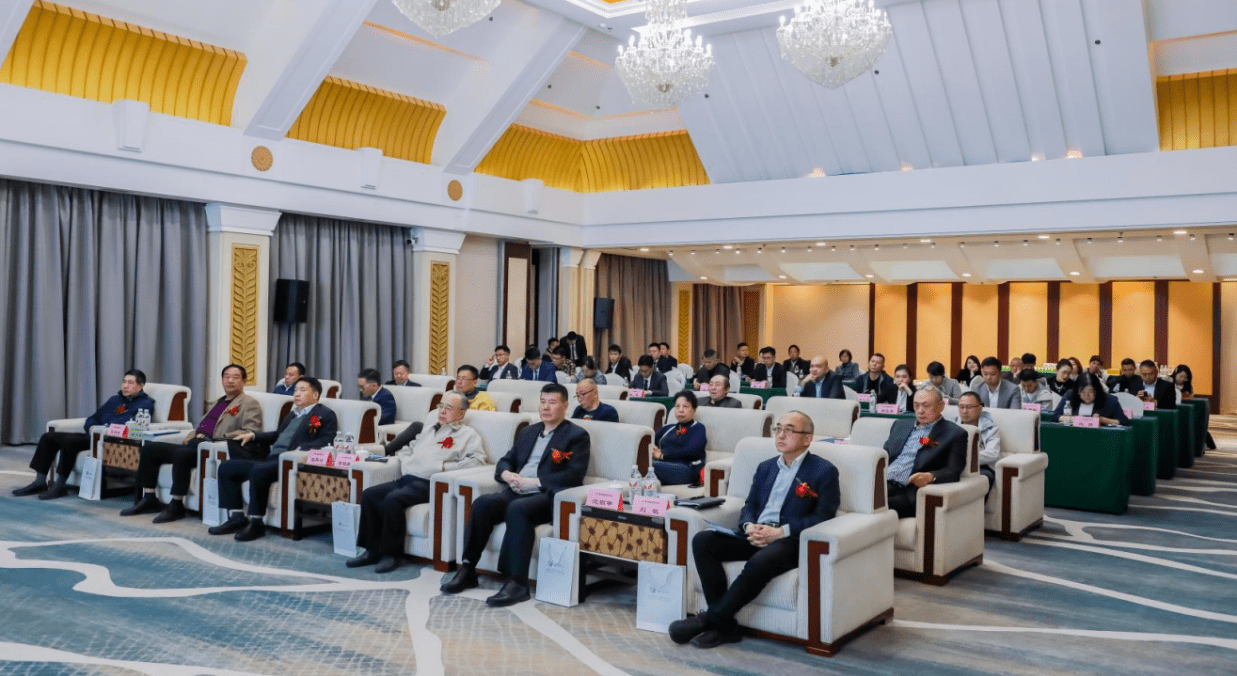 友发集团：公司持续改善提升经营业绩水平和可持续发展能力，积极吸引投资者进行可转债转股